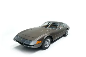 Ferrari 365 GTB/4 Daytona * Plexiglas *