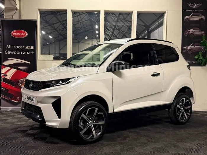 Aixam Crossover S10 WIE NEU WEISS Mopedauto Microcar