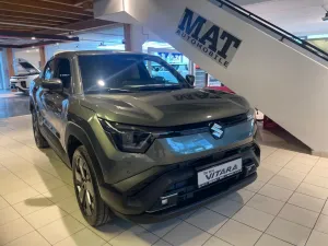 Suzuki e Vitara 61 kWh Comfort+ Allgrip Pano/4x4/ACC