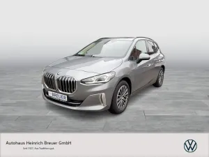 BMW 216 i Luxury Line Leder,AHK,SHZ,NAV,PANO,LED