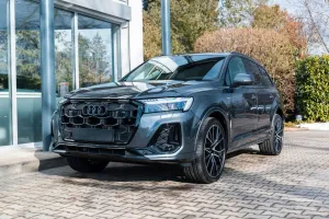 Audi Q7 TDI / S LINE/ 22