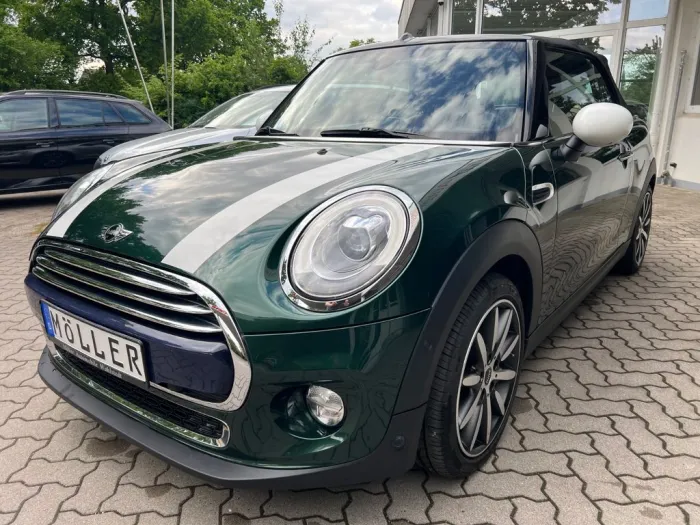 MINI Cooper Cabrio Navi Leder LED 1.Hand