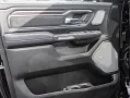 Dodge RAM 1500 Laramie Night Premium LPG