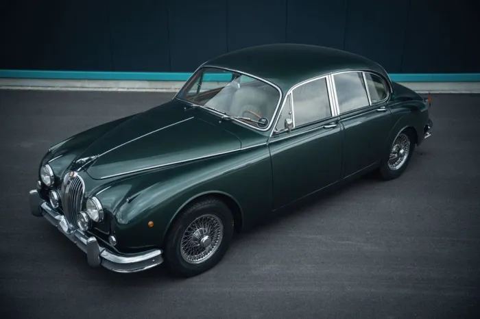 Jaguar MK II