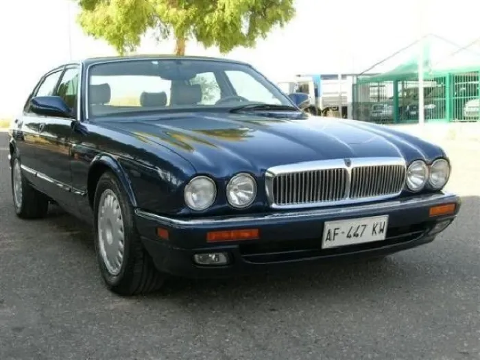 Jaguar JAGUAR XJ6 4.0 aut.