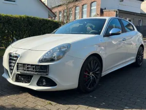 Alfa Romeo Giulietta Quadrifoglio Verde