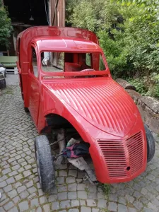 Citroën AK 400 - Reif für den Ent-Spurt