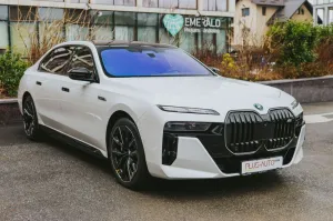 BMW M760 7 M760 e xDrive