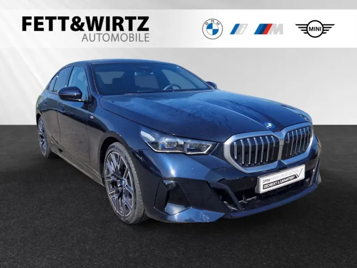 BMW 550e xDrive M Sport-Pano-DAProf.-Autobahnass.