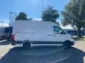 Volkswagen Crafter 35 Kasten 2,0 TDI mittellang Hochdach  A