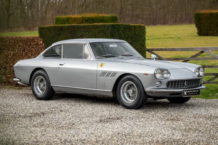 Ferrari 330GT S1 2+2