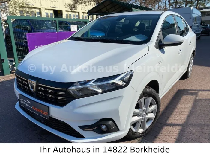 Dacia Logan TCe 90 Automatik -KLIMA-DAB-GRA-CARPLAY