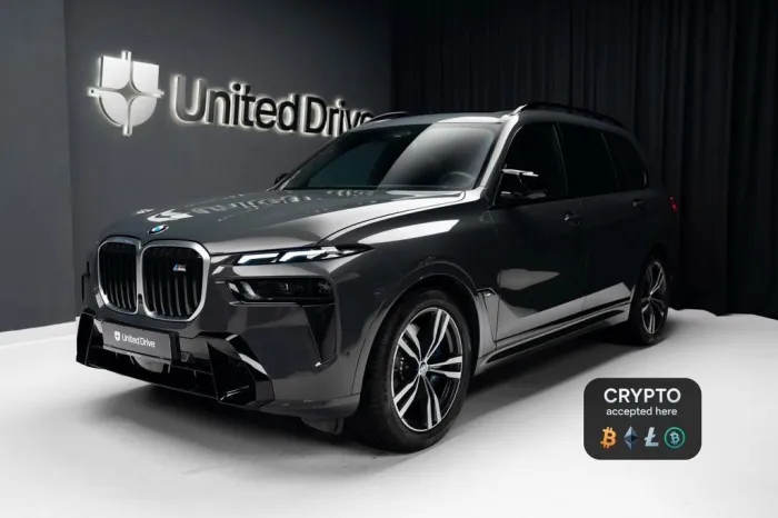 BMW X7 M60 i
