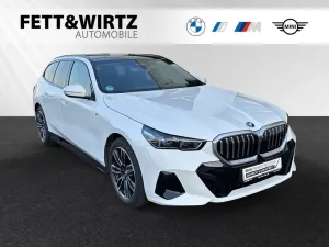 BMW 550e xDrive Touring M Sport-AHK-Pano-Autobahnass