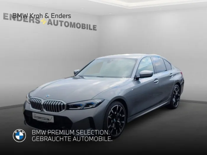 BMW 330 i xDr. M Sport 2.99% +INNOP+COMFP+HUD+19''+