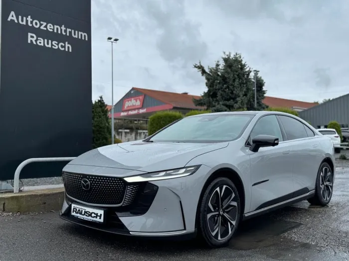 Mazda 6e EV TAKUMI NEU! PANO VOLL!