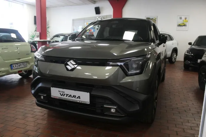 Suzuki e VITARA 61 kWh Comfort+