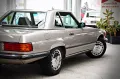 Mercedes-Benz 560SL