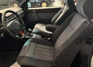Mercedes-Benz CE300 Sportline 24v / Manual gearbox