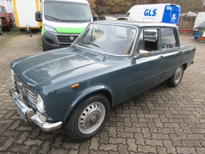 Alfa Romeo Giulia 1300 TI Oldtimer/Bandtacho