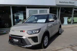 KGM TIVOLI ESSENTIAL 4WD Automatik