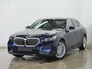 BMW 540d xDrive Komfortsitze Panorama Standhzg.