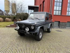Mercedes-Benz 280 GE