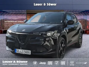Alfa Romeo Junior Ibrida Speciale Mild-Hybrid Benzin 107 kW