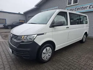 Volkswagen T6.1 Kombi lang 2,0 TDI / 8 Sitzer