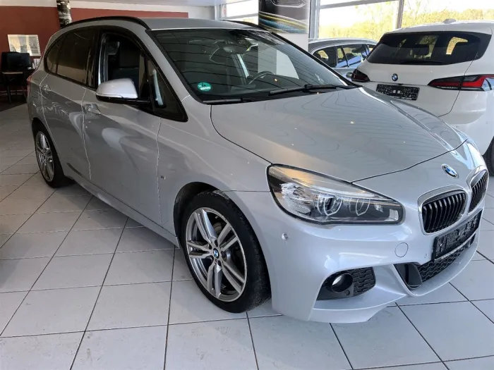 BMW 218i Active M-Sport/LED/Parkasst/Navi/DrivingAss