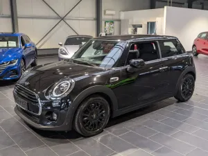 MINI Cooper Aut. Navigation