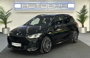 BMW 218 Active Tourer M-SPORT*PANO*AHK*LEDER*MASSAGE