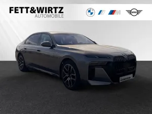 BMW 750e xDrive M Sport Pro-DAProf.-Autobahnass.