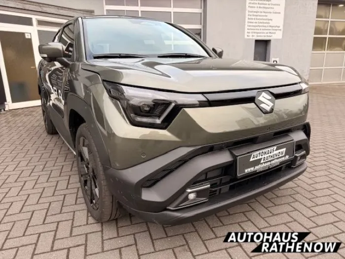 Suzuki e Vitara Comfort+ 61kWh 174 PS Panorama Navi Led
