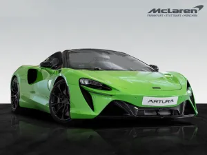 McLaren Artura Spider - Mantis Green - Sports Exhaust