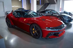 Ferrari 12 Cilindri - FULL CARBON