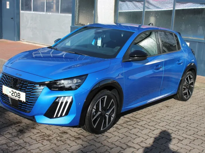 Peugeot e-208 GT 156 Alcantara/ Navi