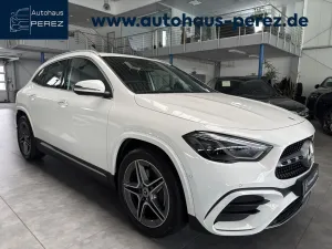 Mercedes-Benz GLA 220 d 4M AMG ADVANCED PLUS-STANDHEIZUNG-360°