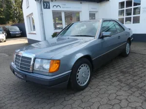 Mercedes-Benz 300 CE  24 V, H-Kennzeichen. und MB Scheckheft