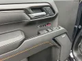 GMC Sierra 1500 AT4 Crew Cab Short Bed AHK/LED/SHD/