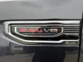 GMC Sierra 1500 AT4 Crew Cab Short Bed AHK/LED/SHD/
