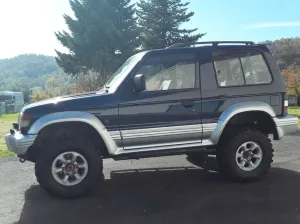 Mitsubishi Pajero 3.5i V6 24V cat MT SS GLS Exec