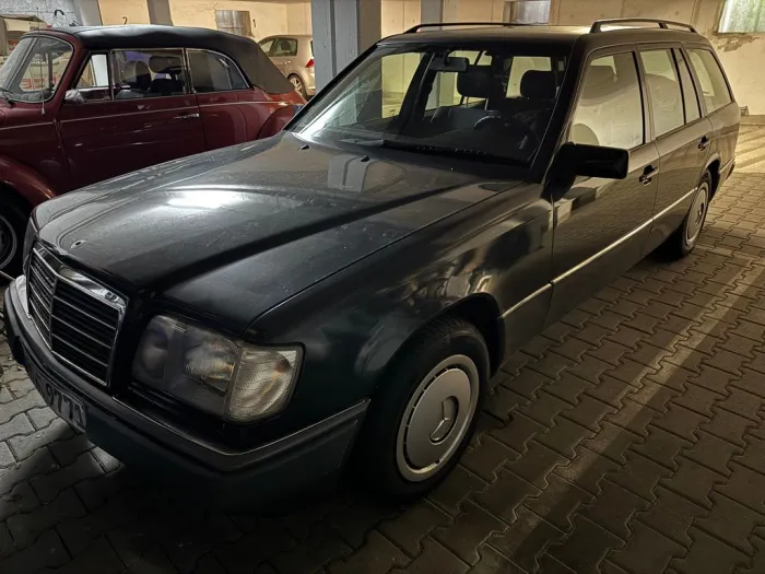 Mercedes-Benz E 220T - TÜV Dez 2027 - Oldtimer § 23 StVZO