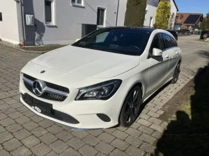Mercedes-Benz CLA 180 NAVI PANORAMA SHZG LED AHK PDC-KAME