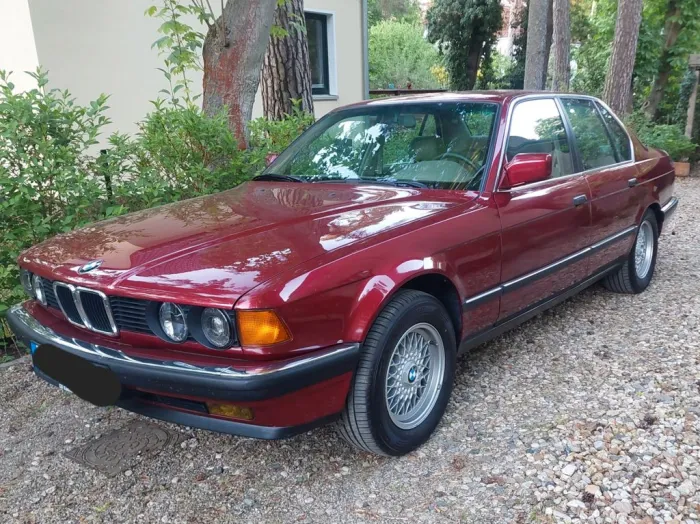 BMW 730i