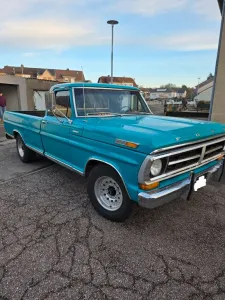 Ford F250 Camper Spezial von 1971