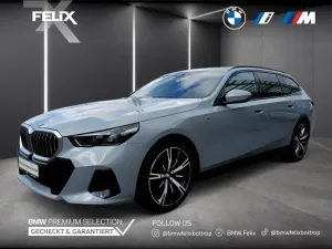 BMW 520d Touring+M SPORTPAKET+ICONIC+AHK+KOMFORTSITZ