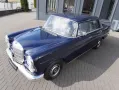 Mercedes-Benz 200