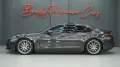 Porsche Panamera 4