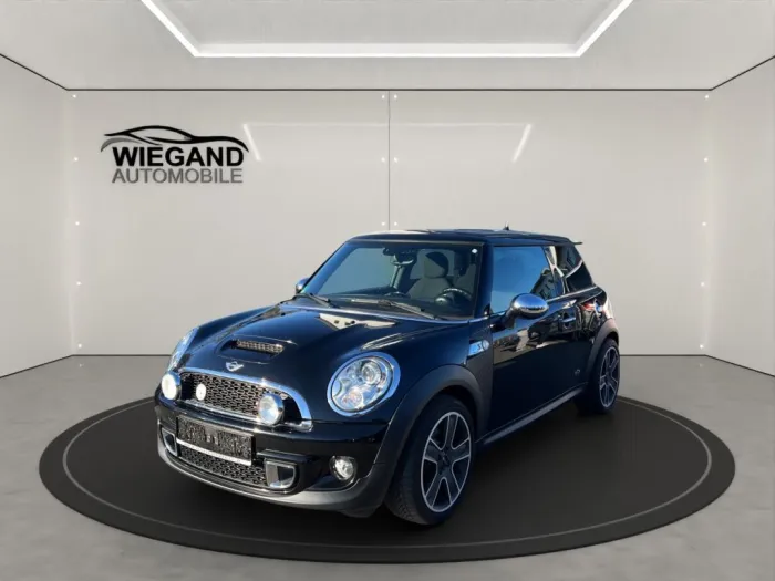 MINI Mini Cooper S Aut.+CHILI+NAVI+PANO+PDC+